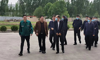 Tian Weidong And His Party Went to Qunfeng for Investigation