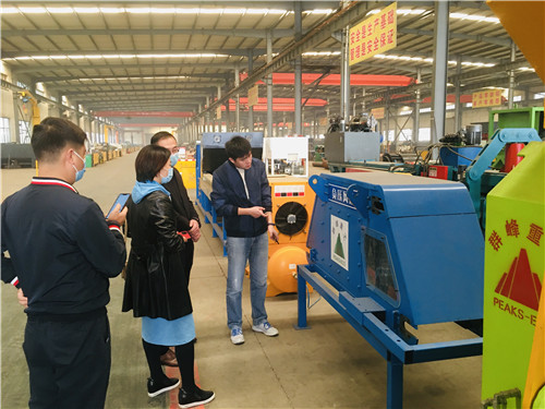 BGE Company Customers Visit Our Factory 