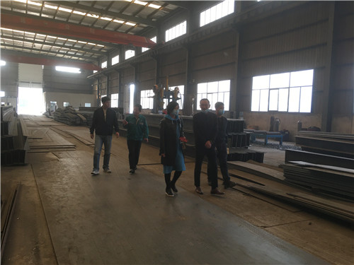 BGE Company Customers Visit Our Factory 
