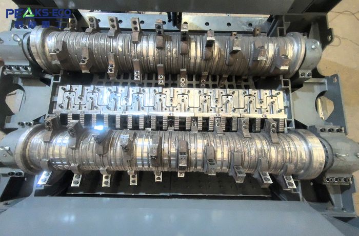 Double-shaft secondary shredder