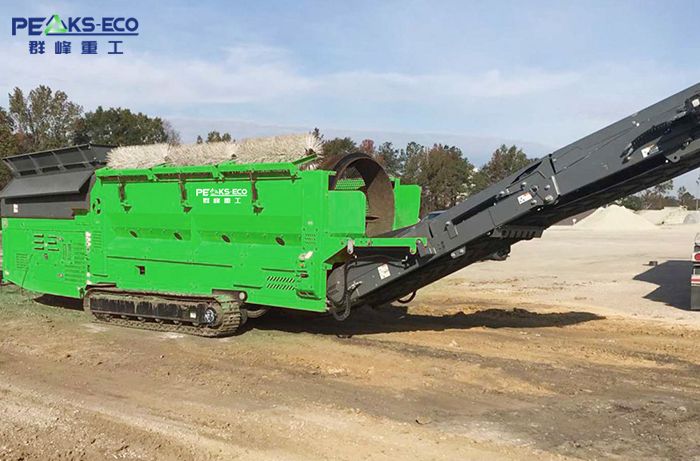 Mobile trommel screen