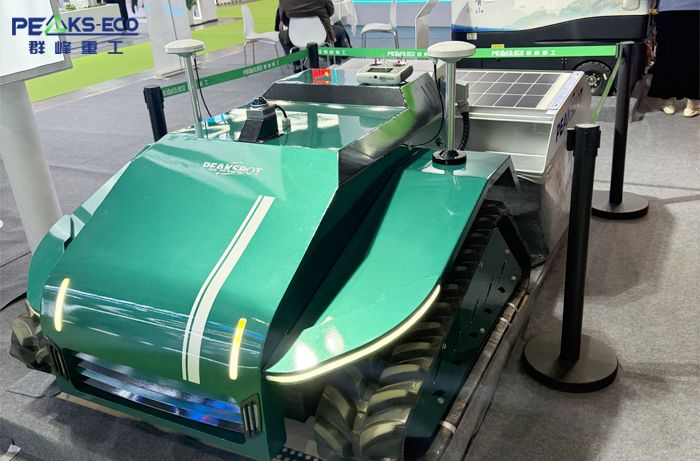 Beach cleaning robot